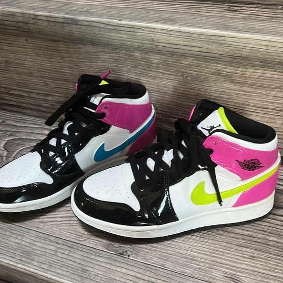 Air jordan 1 mid - Picture 3 of 7